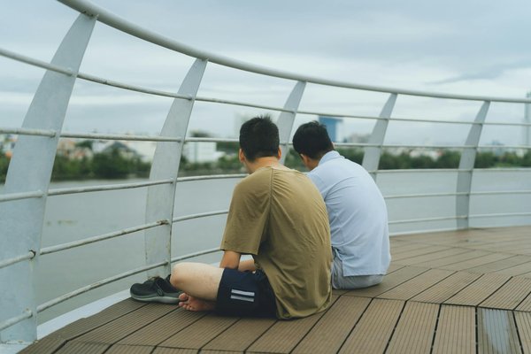 Iphone tombé dans l'eau : top 5 conseils pour le sauver